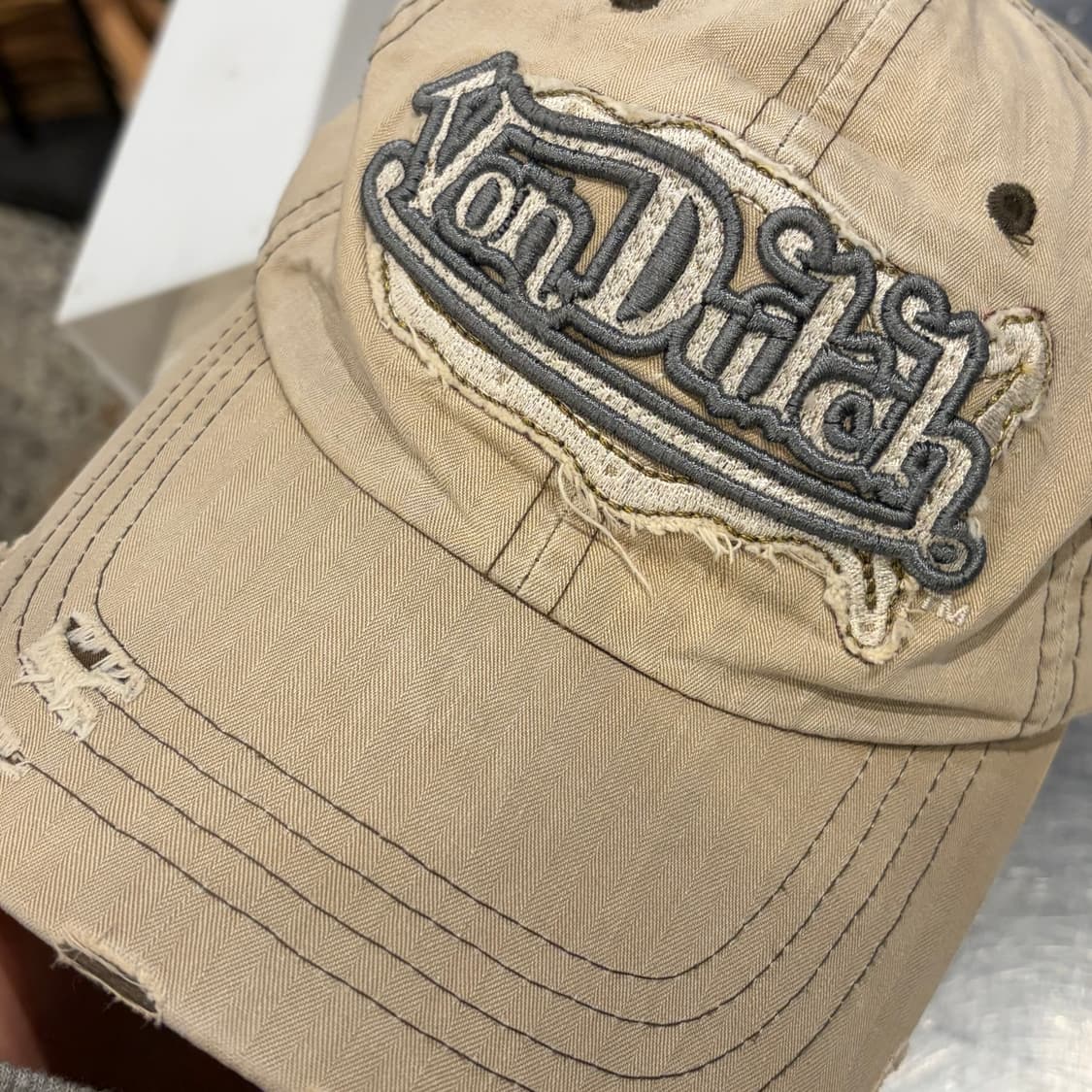 vondutch 본더치 데미지 자수 볼캡(베이지) 상품이미지3