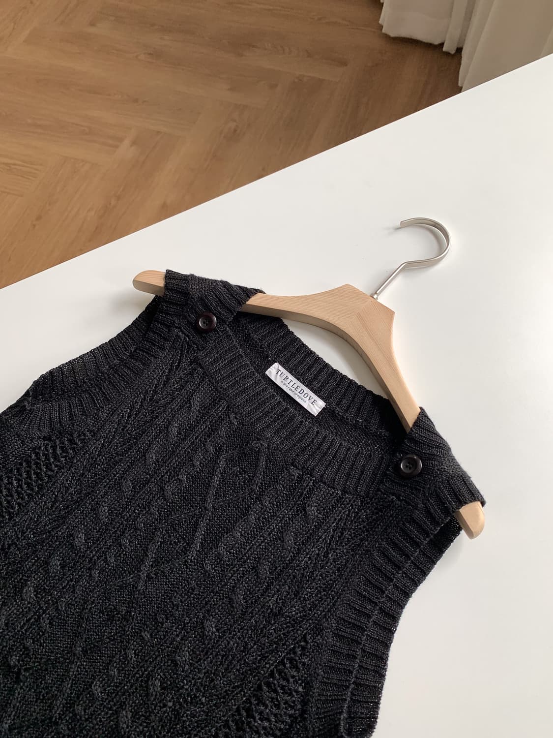 스퀘어넥 버튼 니트 베스트 90-95  상품이미지10