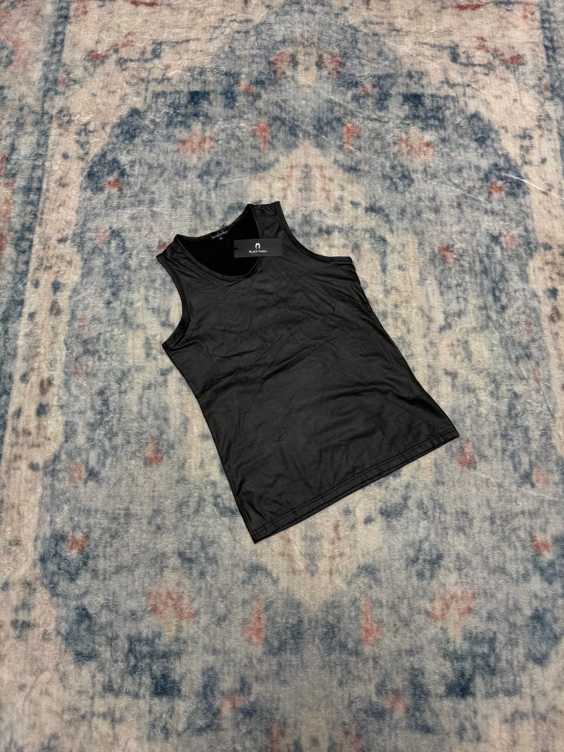 Black varia 00s fake leather sleveeless 상품이미지1