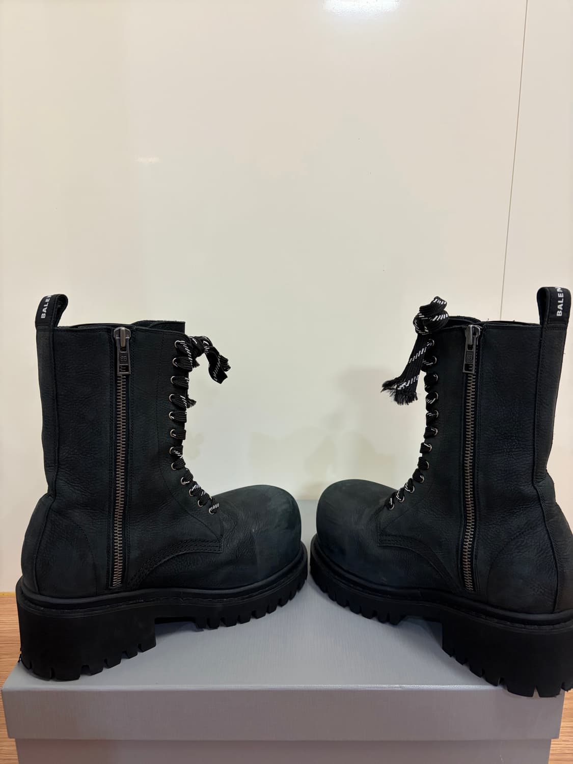 (40/260~70) 발렌시아가 뉴 스톰퍼 - 발렌시아가 코리아 상품이미지4