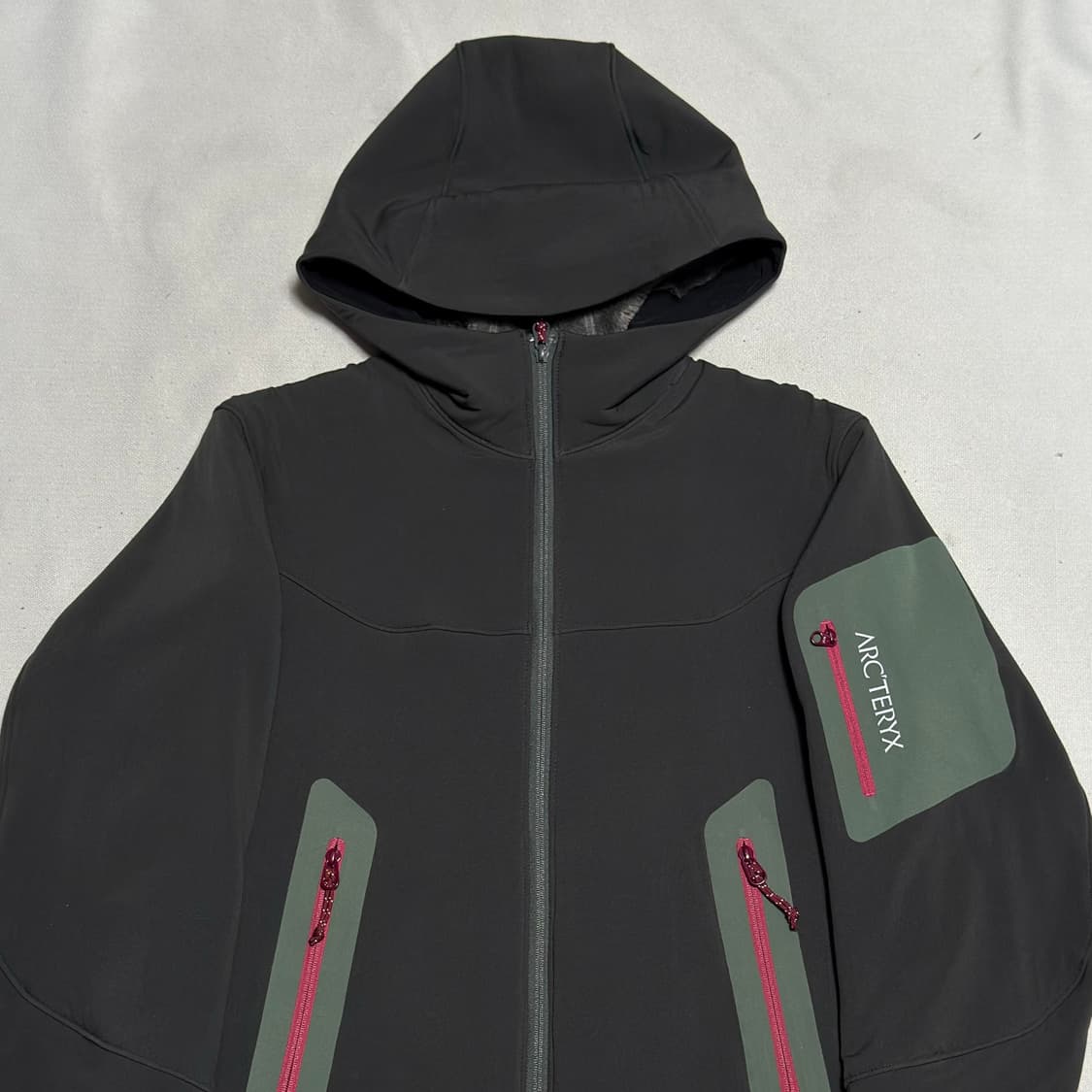 M 아크테릭스 여성용 힐리어스 후드 자켓 상품이미지1