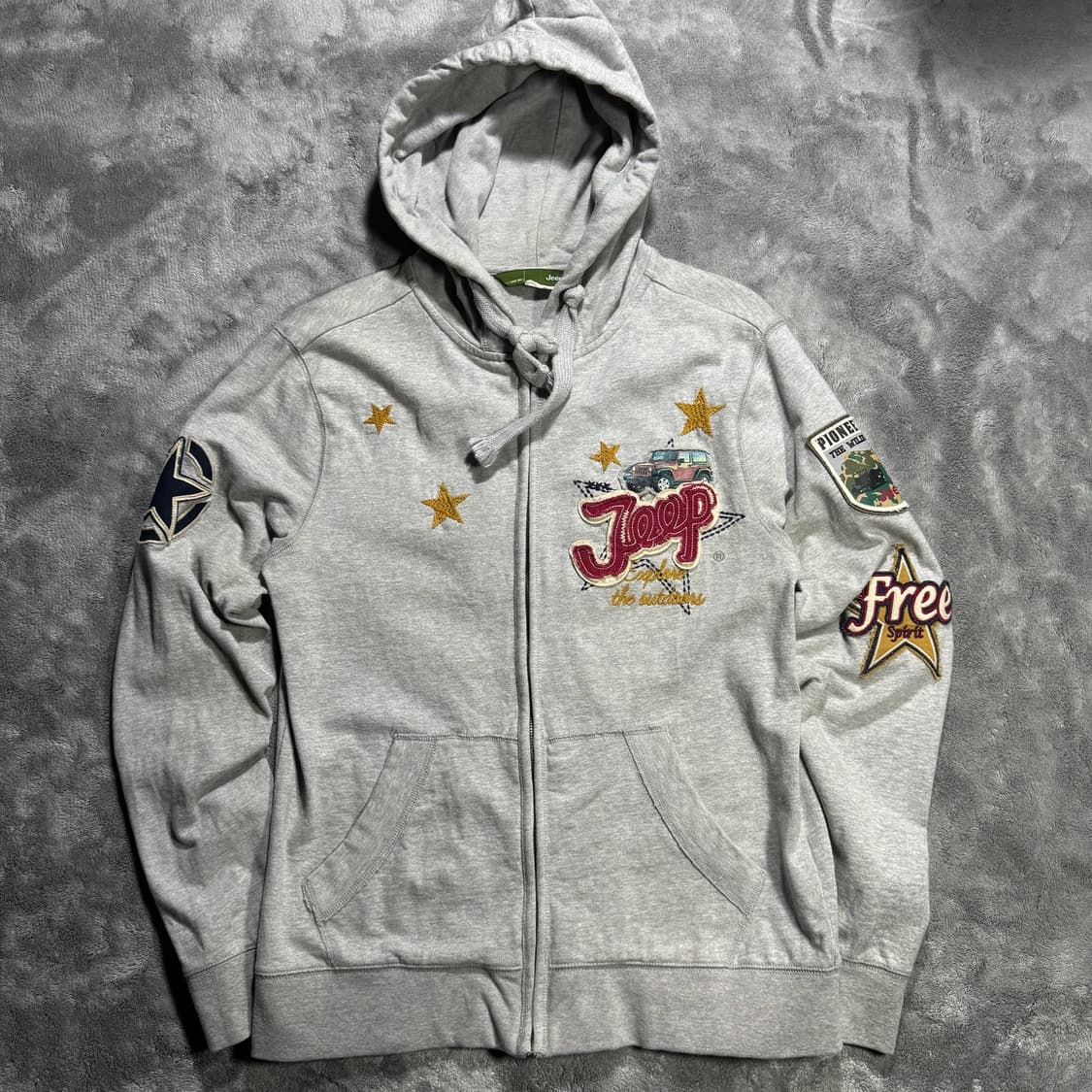 지프 자수 와펜 후드집업 상품이미지1