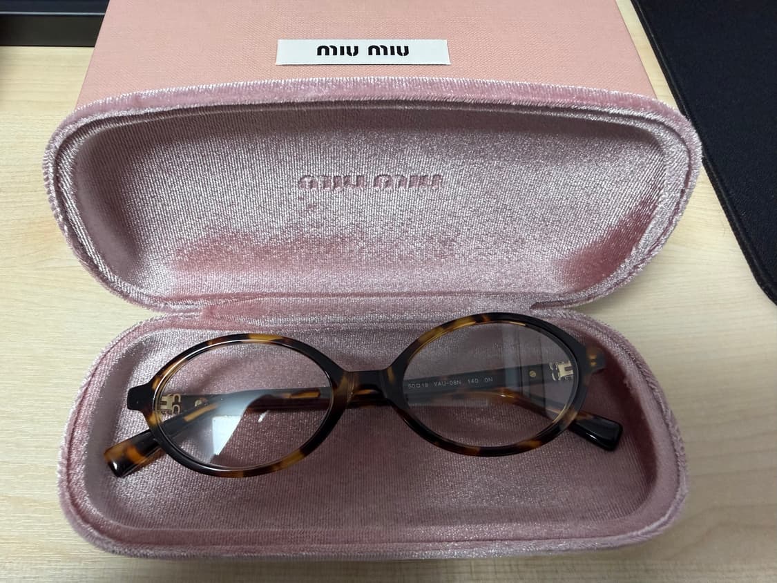 미우미우 리가드 선글라스 얼터너티브 핏 상품이미지1