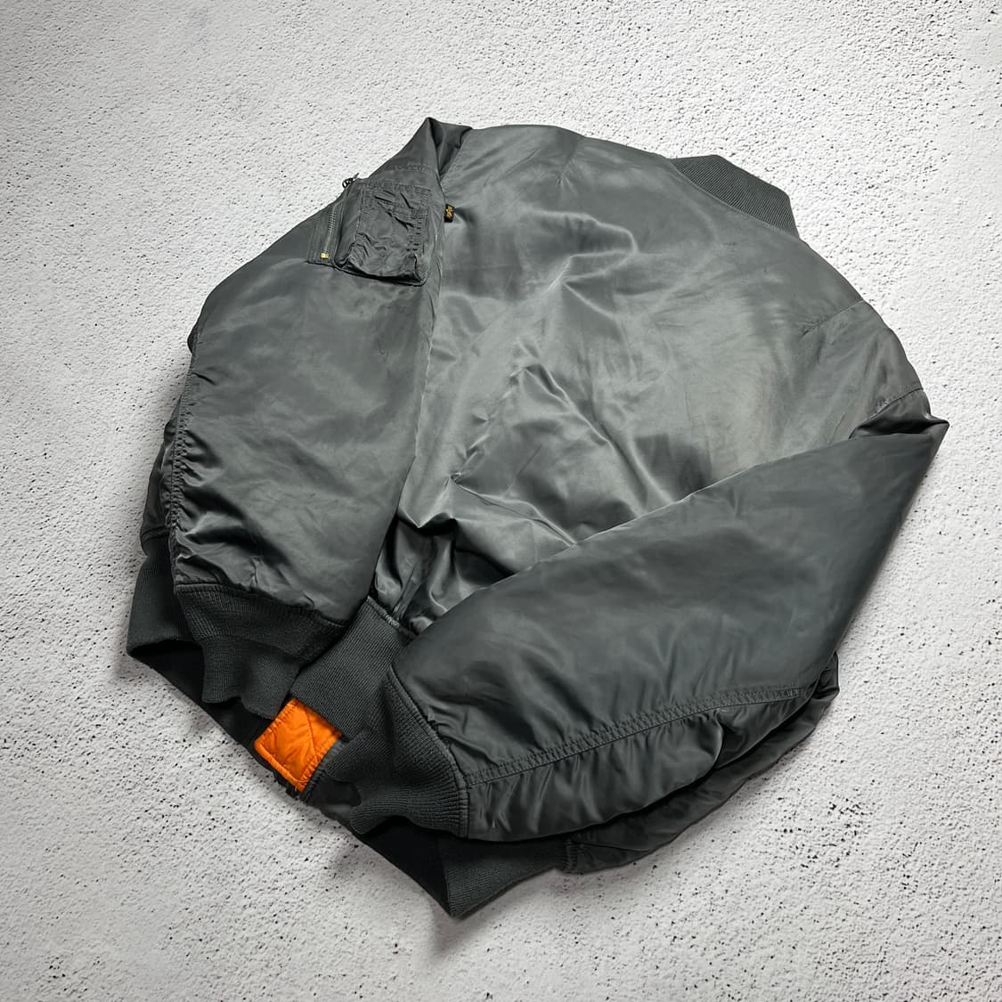 Alpha Industries MA-1 Flight Jacket 상품이미지7