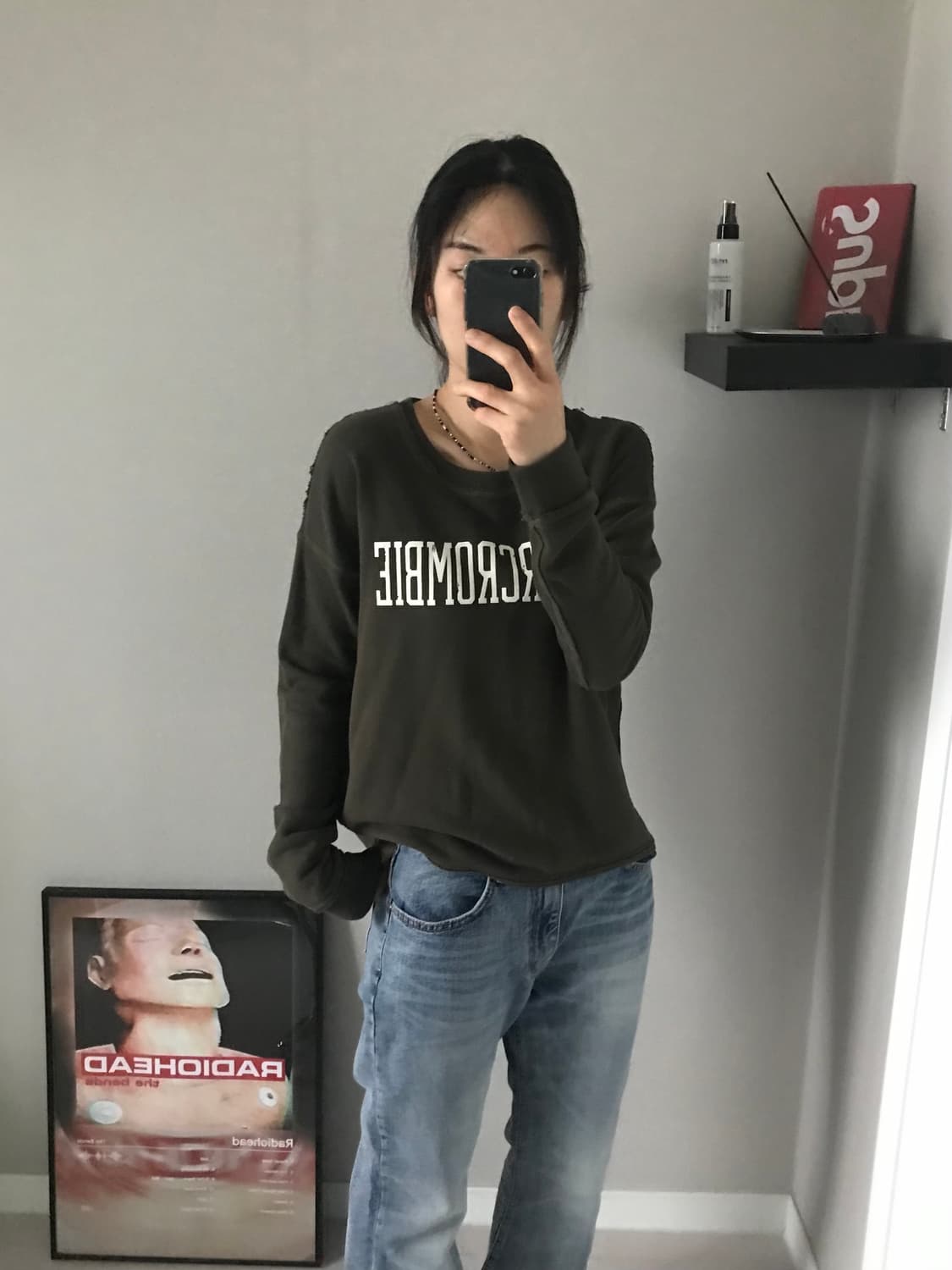 아베크롬비 중앙 프린팅 카키 롱 슬리브티 상품이미지3