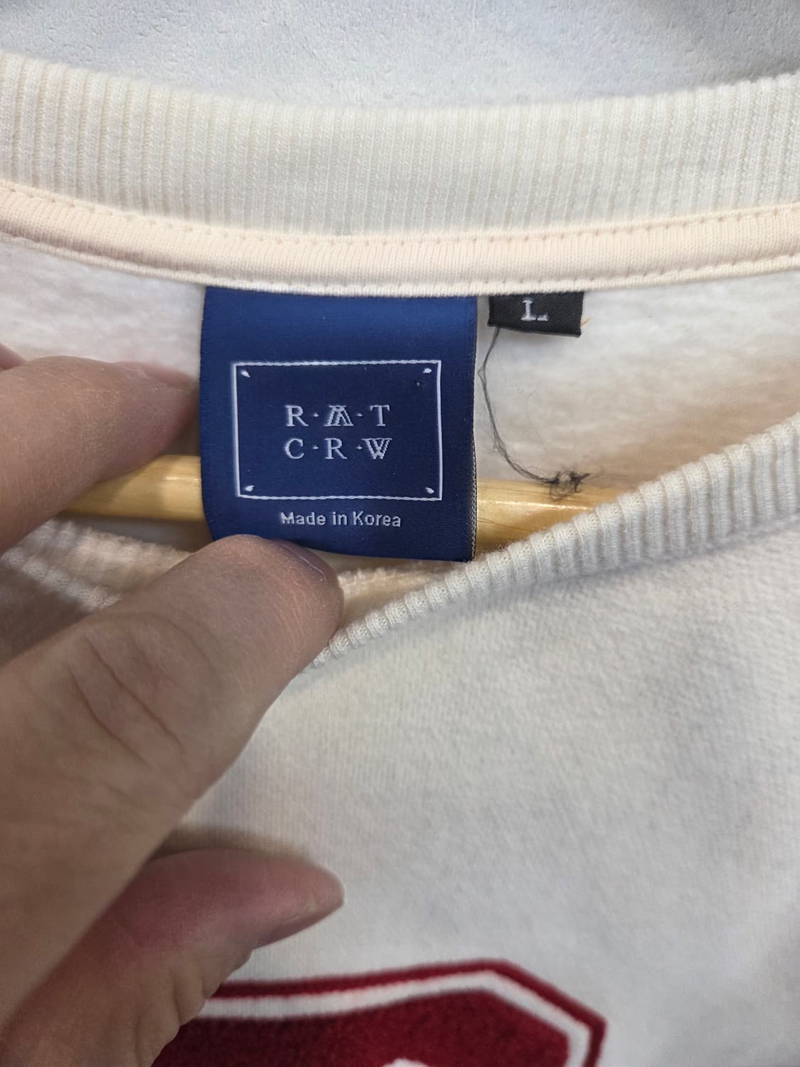 로맨틱크라운 빅로고 기모 맨투맨 L 상품이미지3