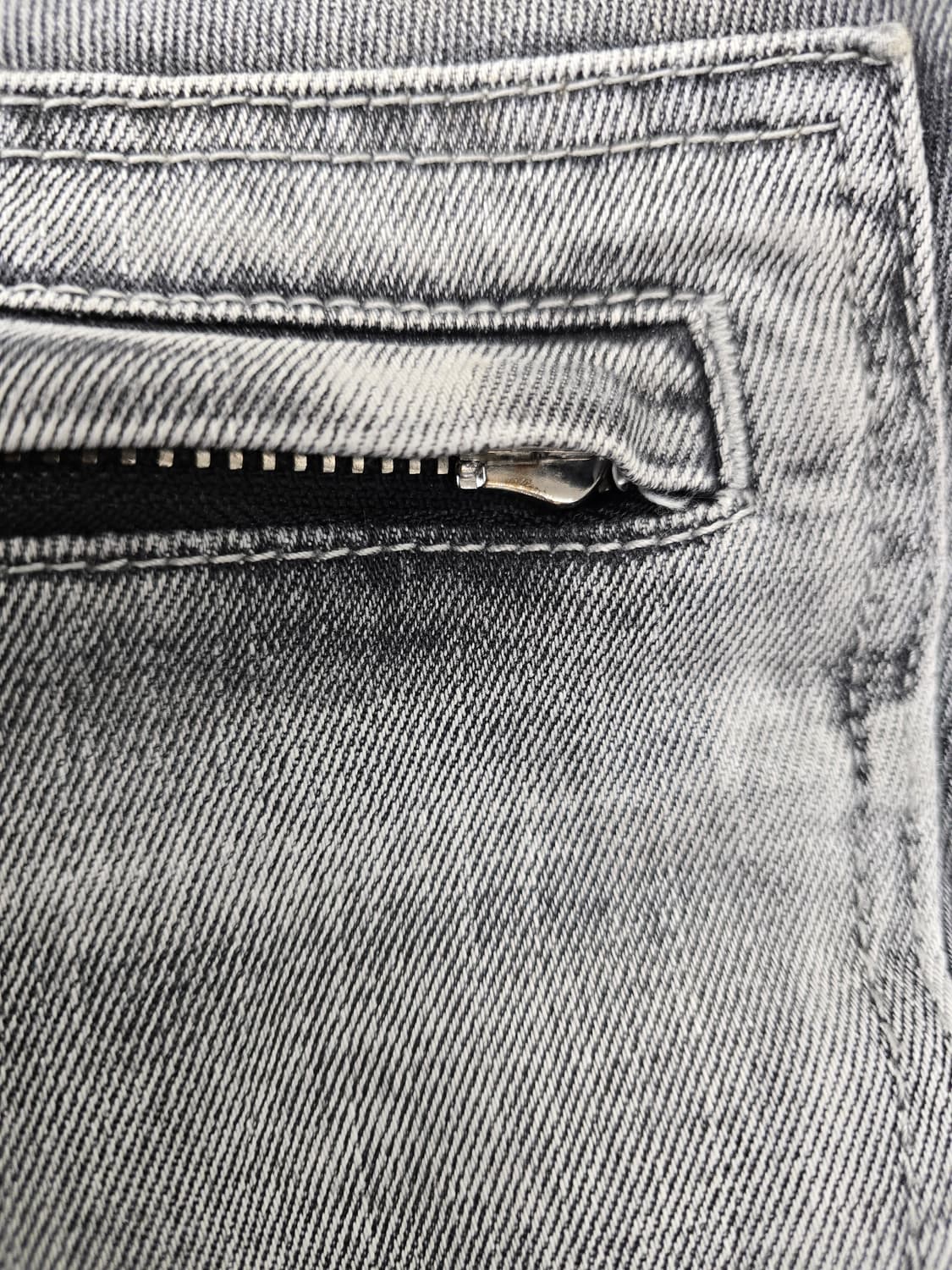 정품] 발망  남자 청바지.   싸이즈 30~31 상품이미지10