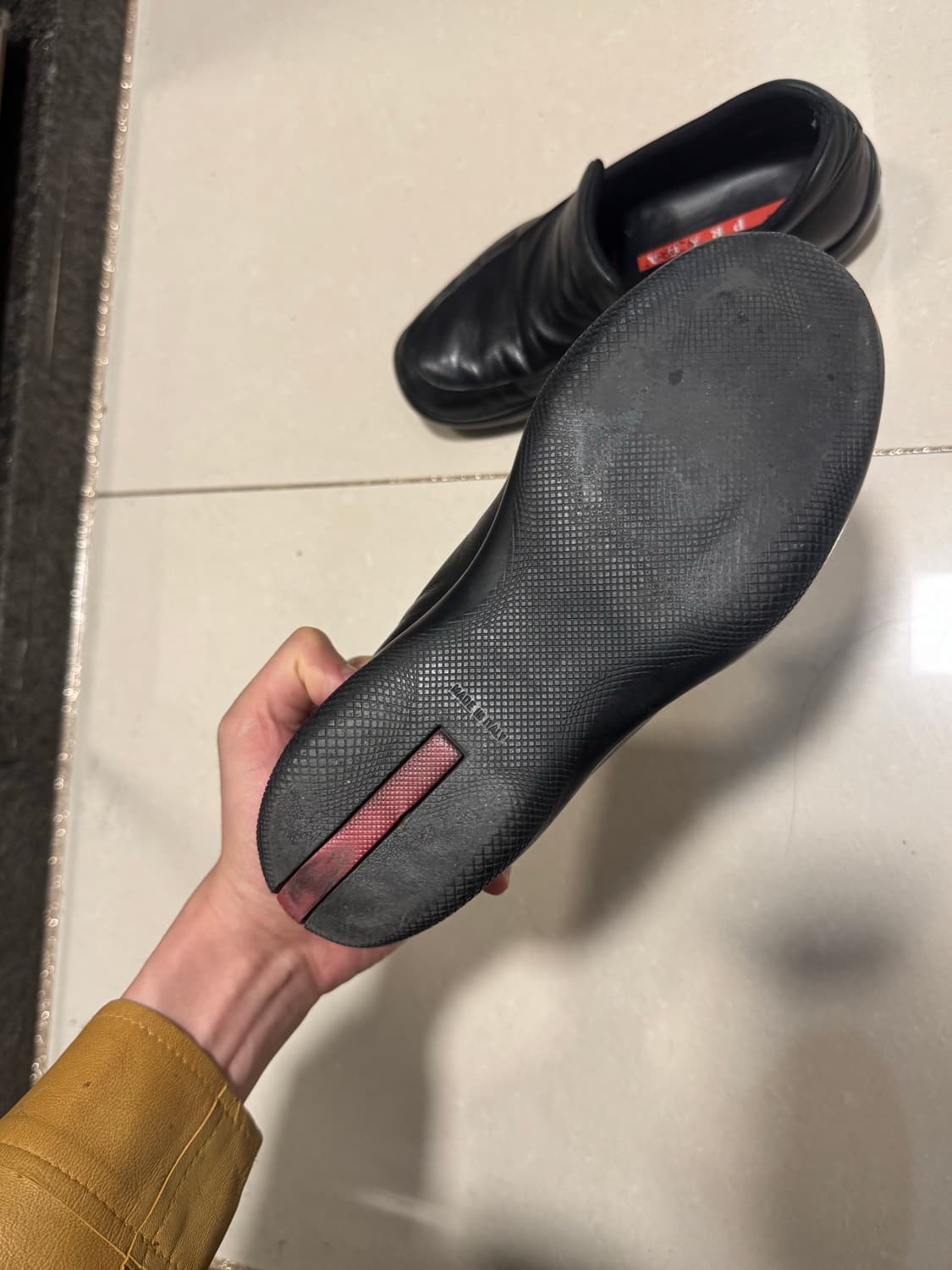 프라다 여자 로퍼 레더 235 상품이미지2