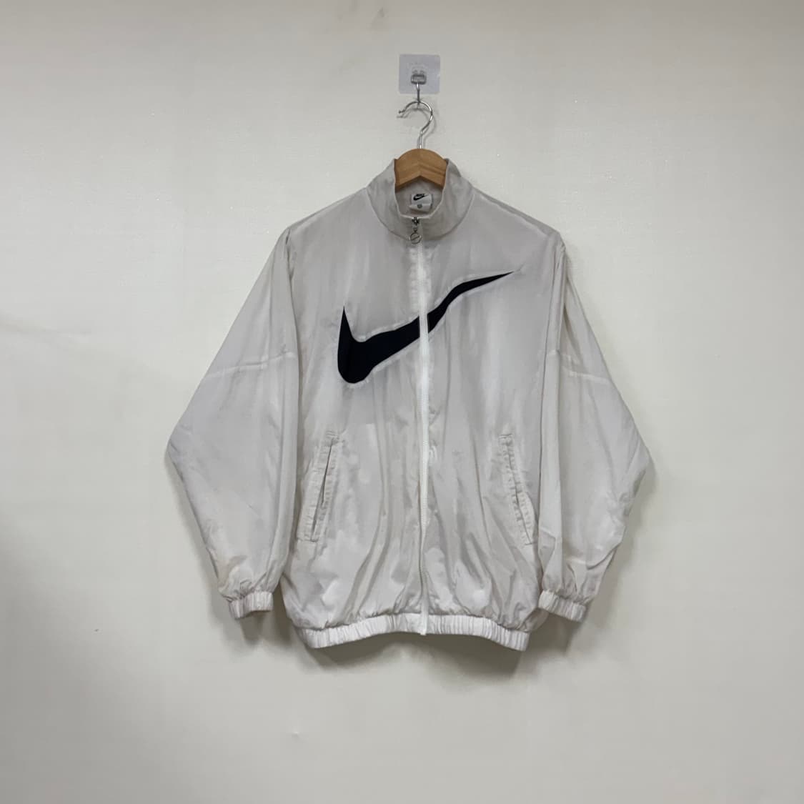 나이키 바람막이S 상품이미지1