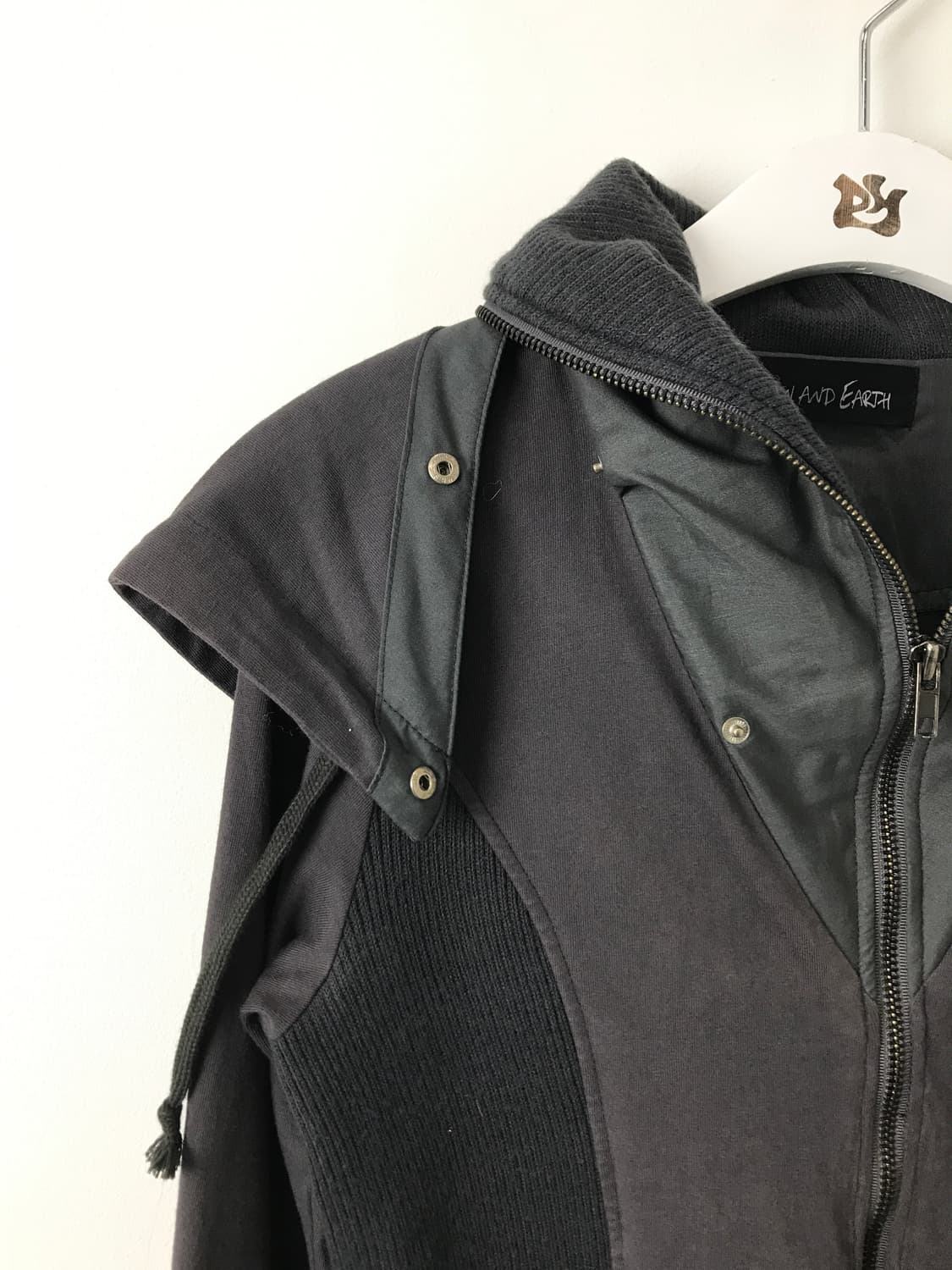 'HEAVEN and Earth' Hooded Layered Jacket 상품이미지8