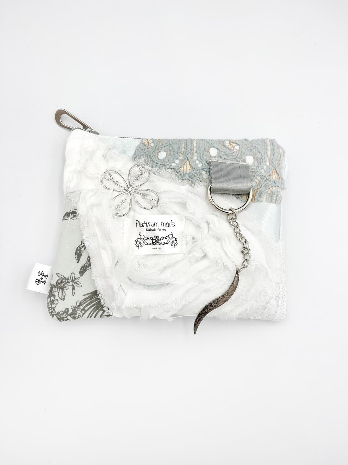 Pom pom Pouch 상품이미지1