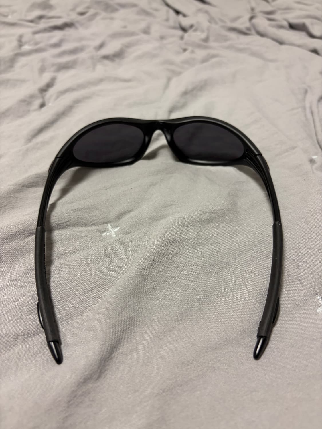 오클리 미뉴트 1.0 매트블랙 (상태 최상, 하드케이스) 상품이미지5