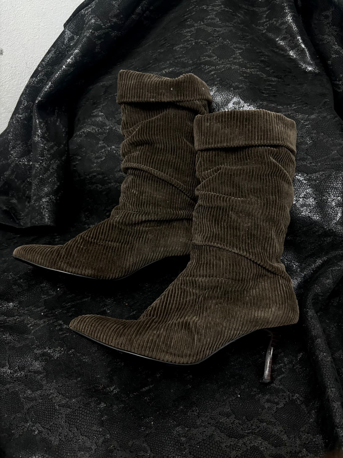 “Vintage” Y2K Mood Brown Suede Shoes 상품이미지6