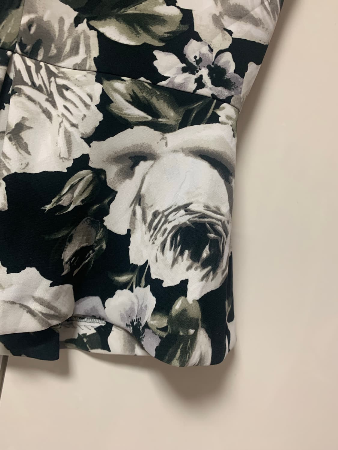 Sportmax code flower sleeveless blouse  상품이미지5