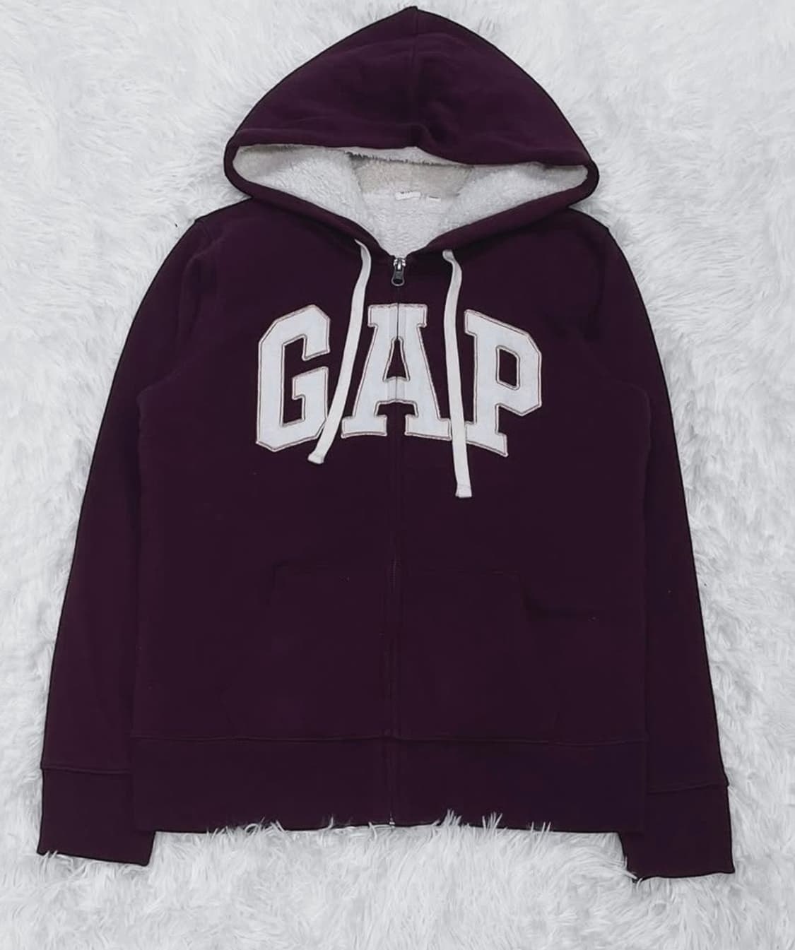 구해요!!!) 갭 양털 버건디 로고 후드집업 구해요ㅠㅠ gap  상품이미지1