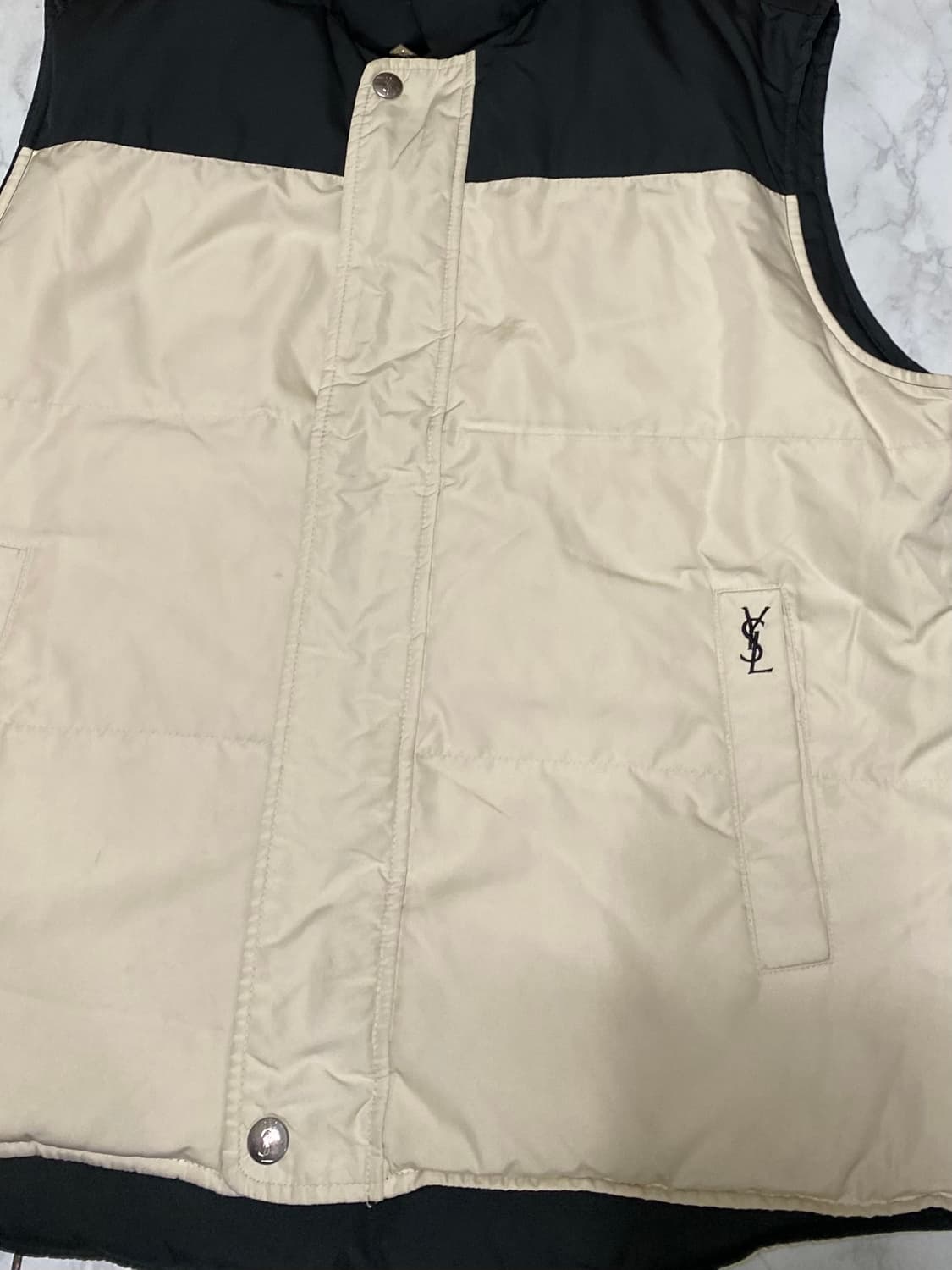 입생로랑 리버시블 양면 패딩조끼 105 상품이미지5