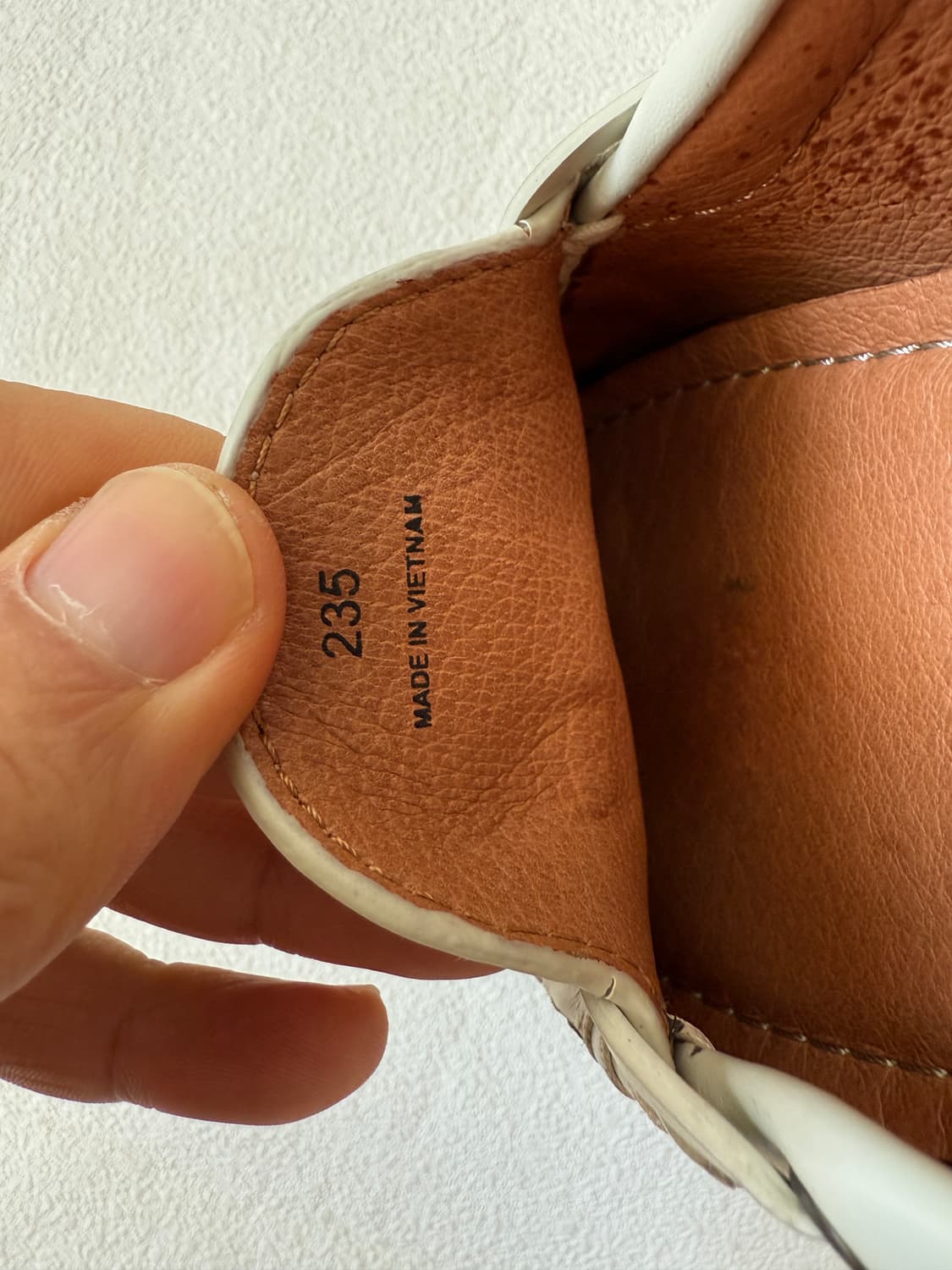 [235]쿠에른(CUEREN) 레더 테슬 로퍼 상품이미지10