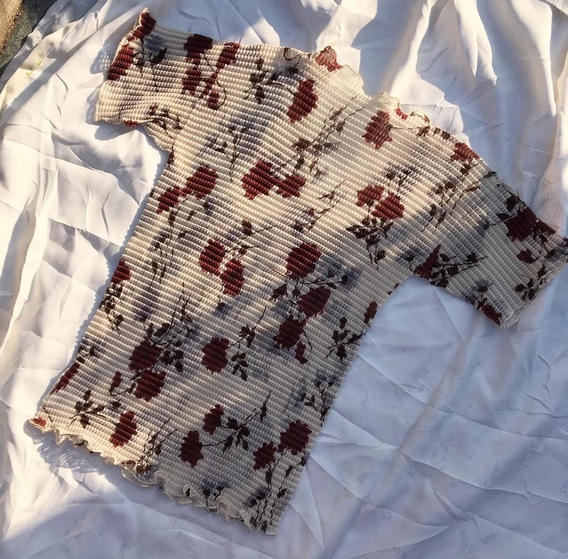 [made in italy] 꽃무늬 플리츠 쉬폰 티셔츠 상품이미지2