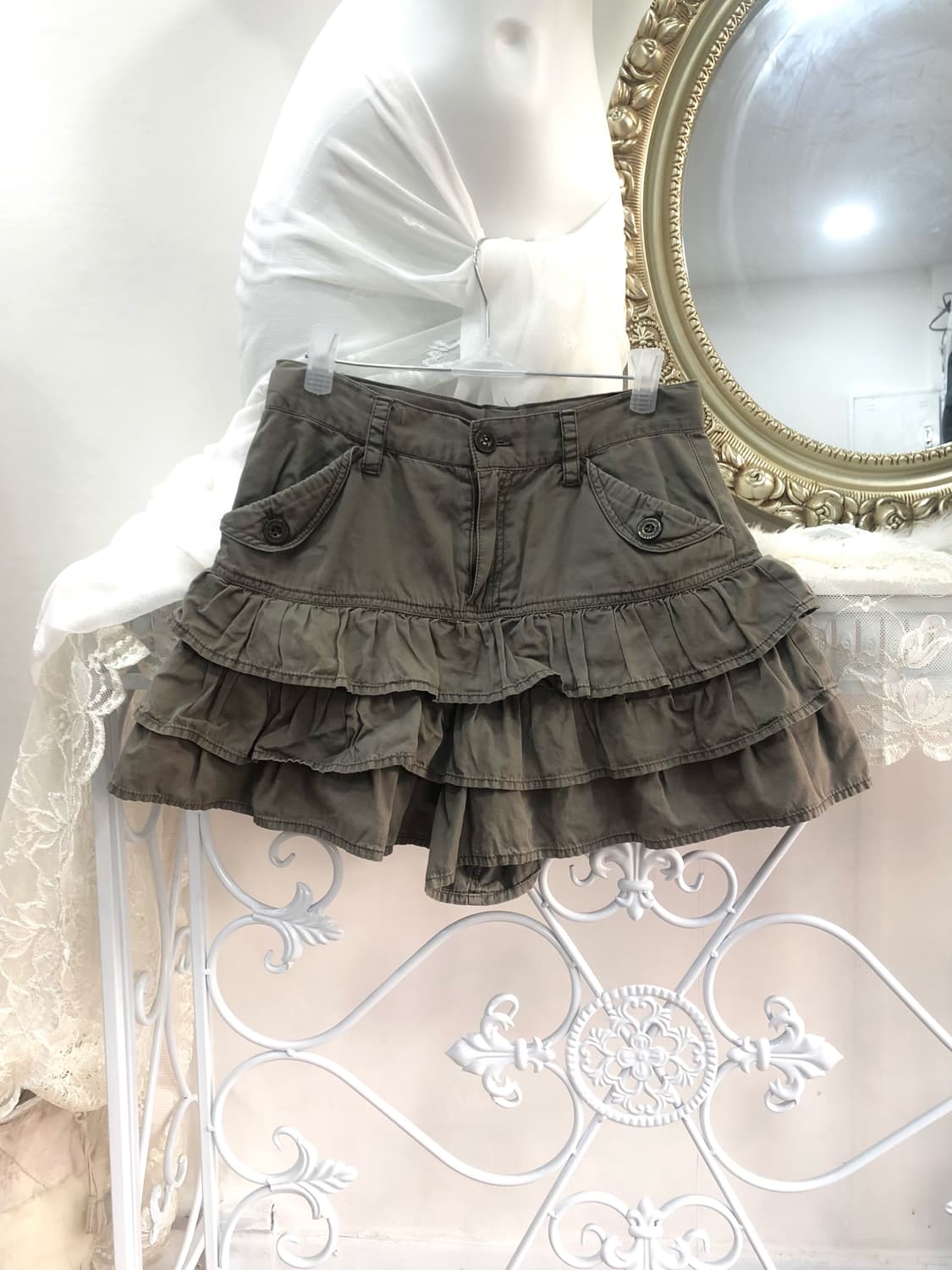 khaki cancan shorts 상품이미지1