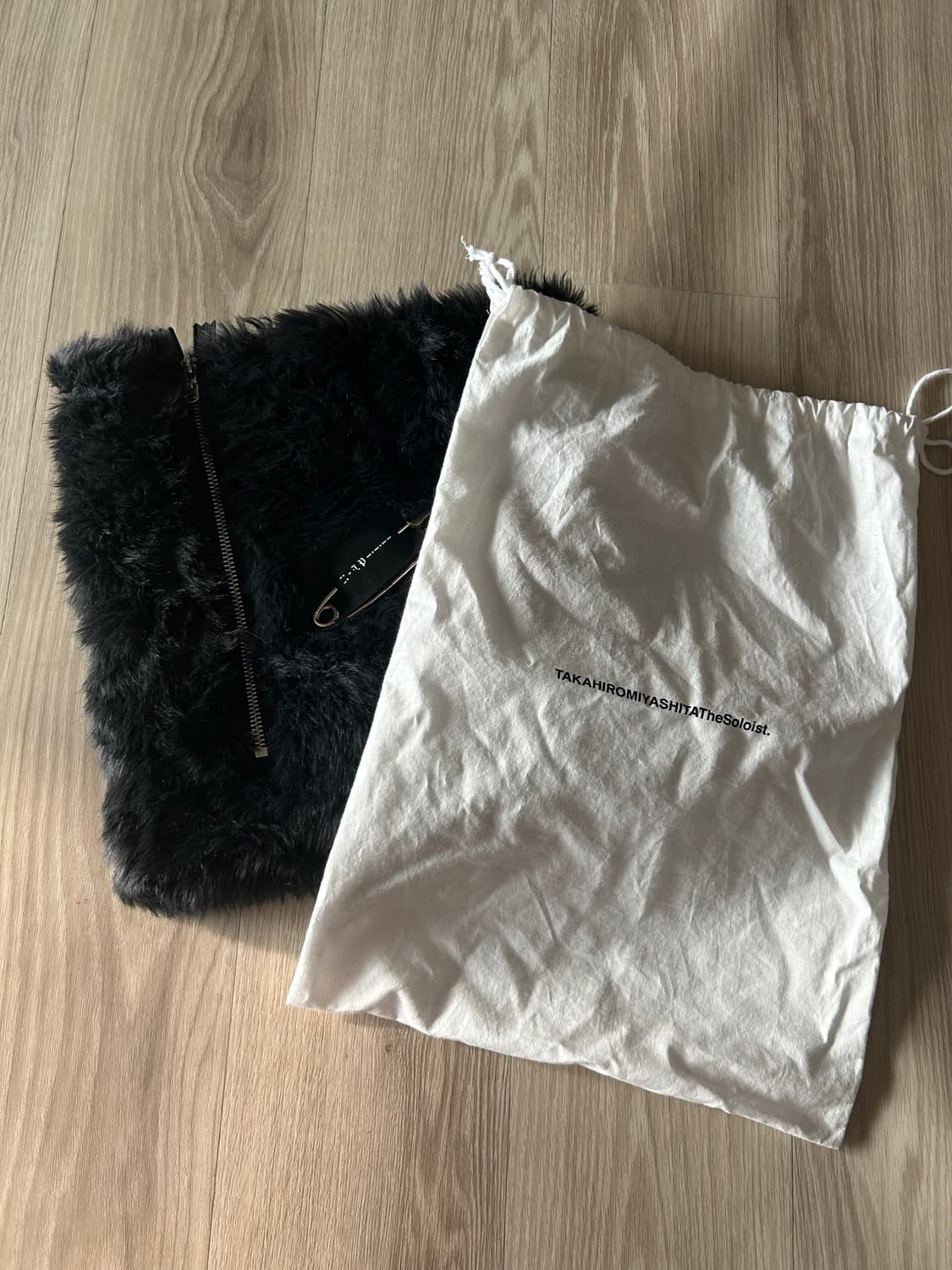 솔로이스트 21aw 퍼 더블집 넥워머 상품이미지2