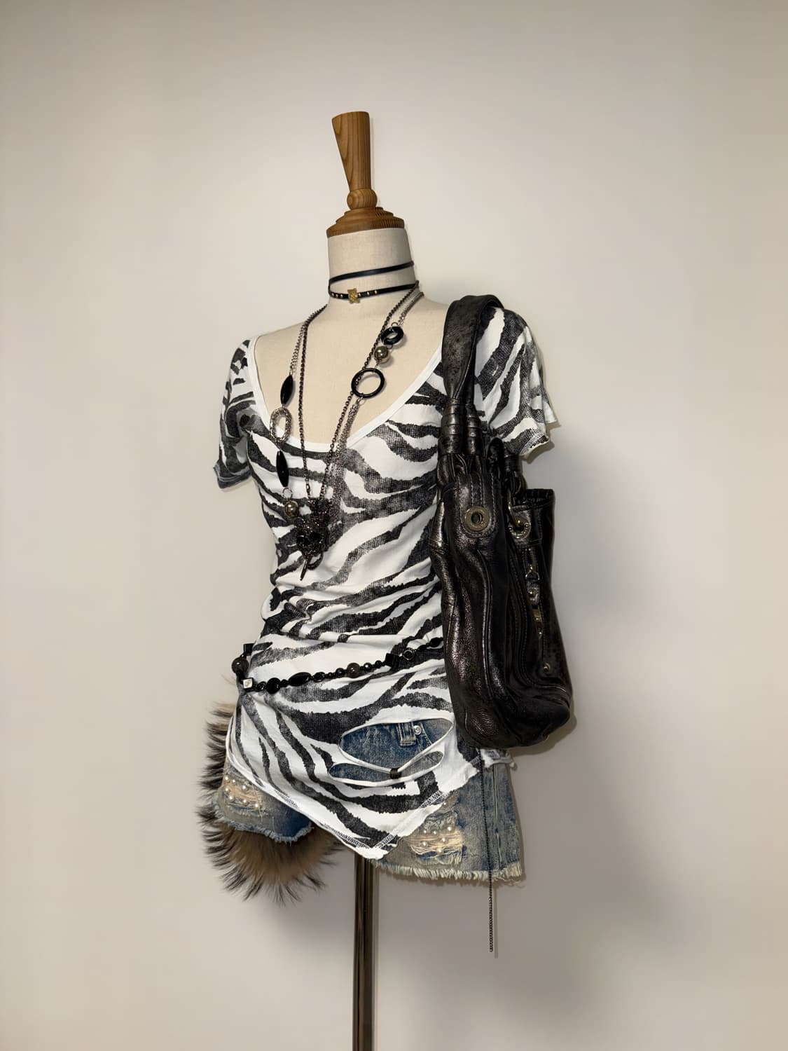 지브라 스크래치 언발 갸루탑 상품이미지3