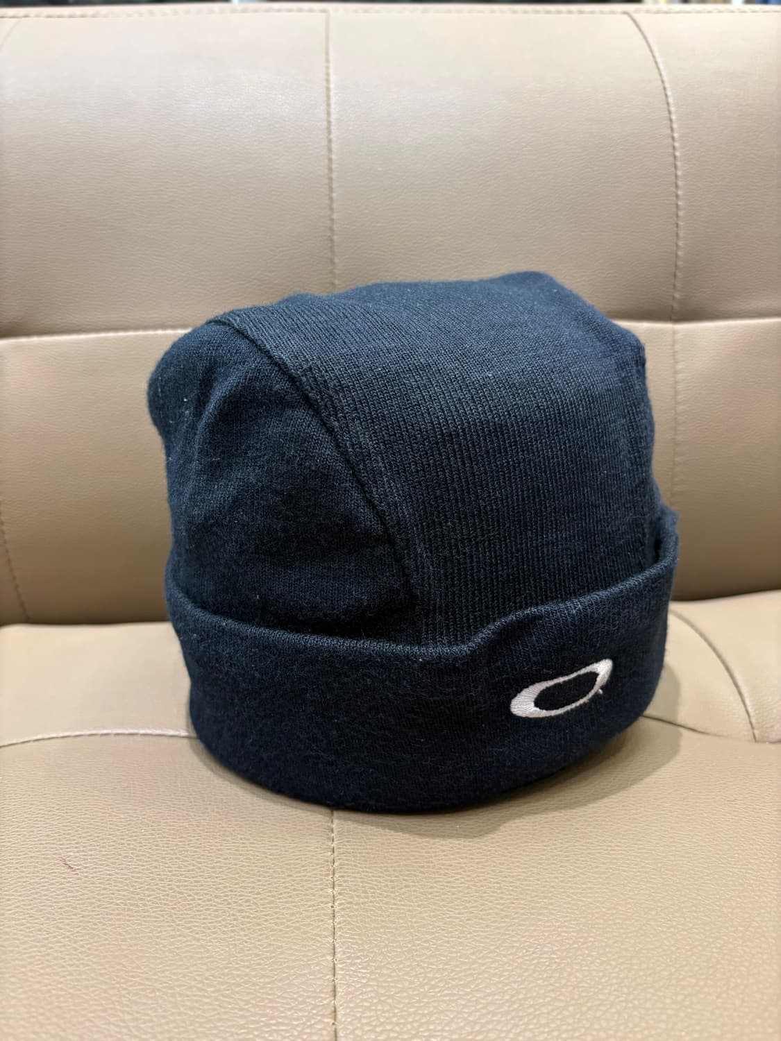 오클리 로고 비니 상품이미지2