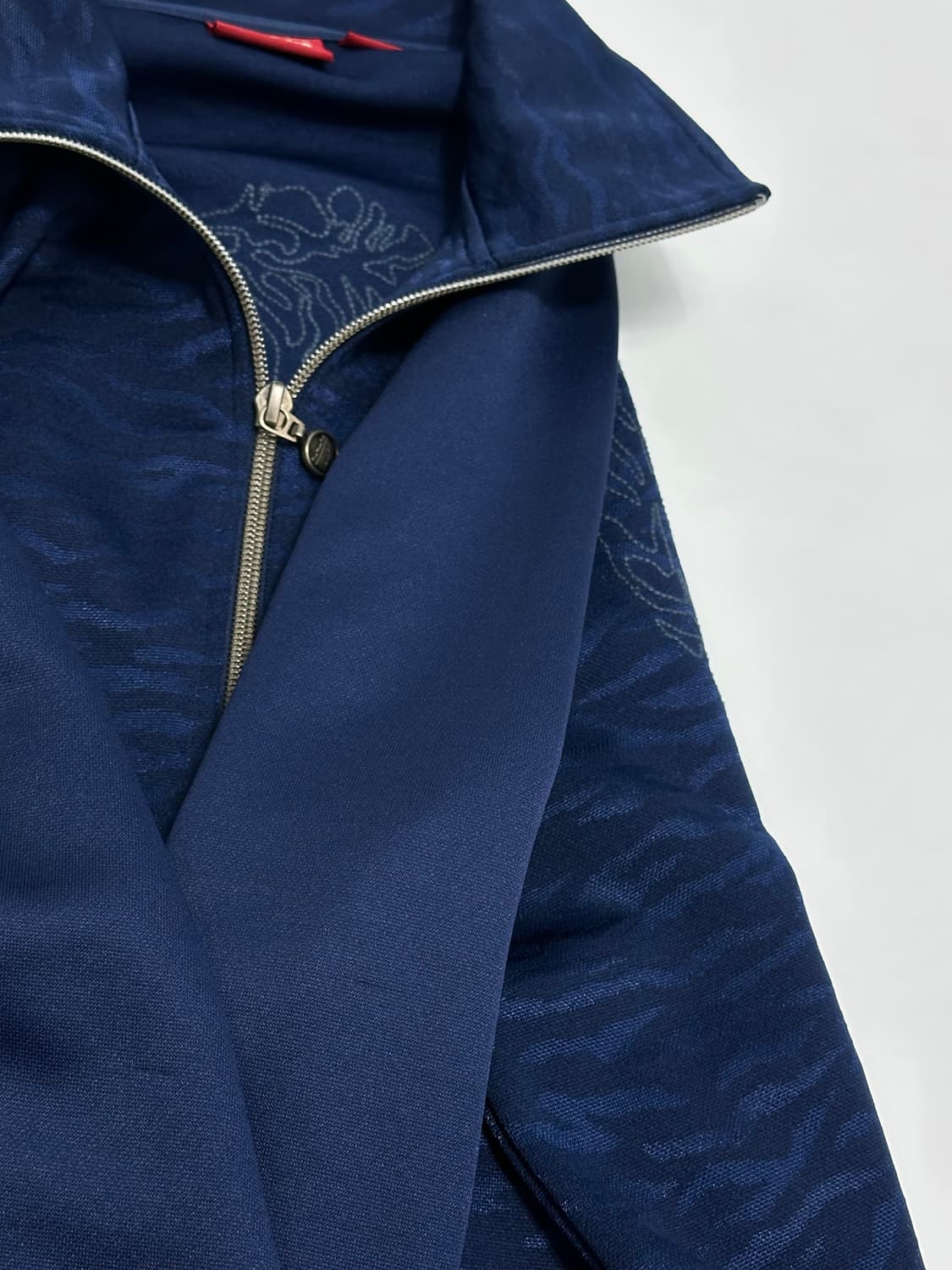 오니츠카타이거 타이거 카모 자수 져지 집업 자켓 상품이미지8