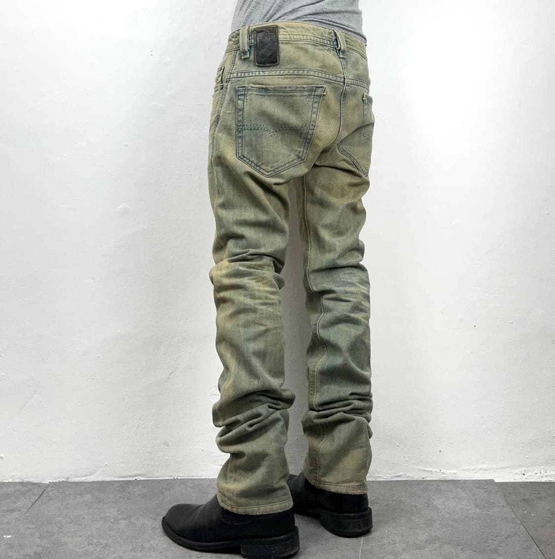 Diesel Washed Slim Straight Denim Pants 상품이미지3