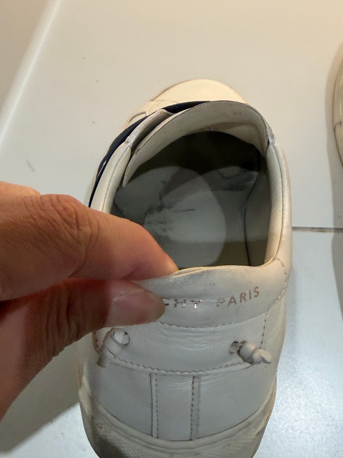 지방시 어반스트리트 스니커즈 41.5사이즈 상품이미지5