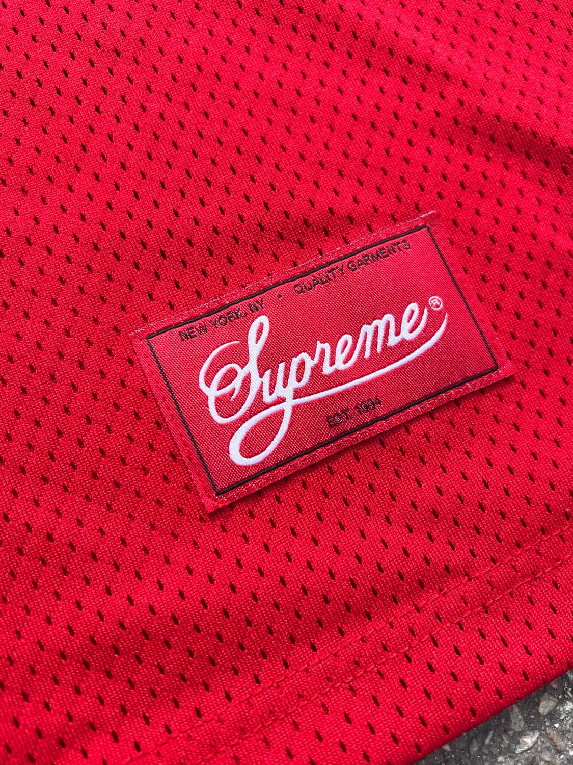 25fw 슈프림 본즈 풋볼 저지티 M 상품이미지4