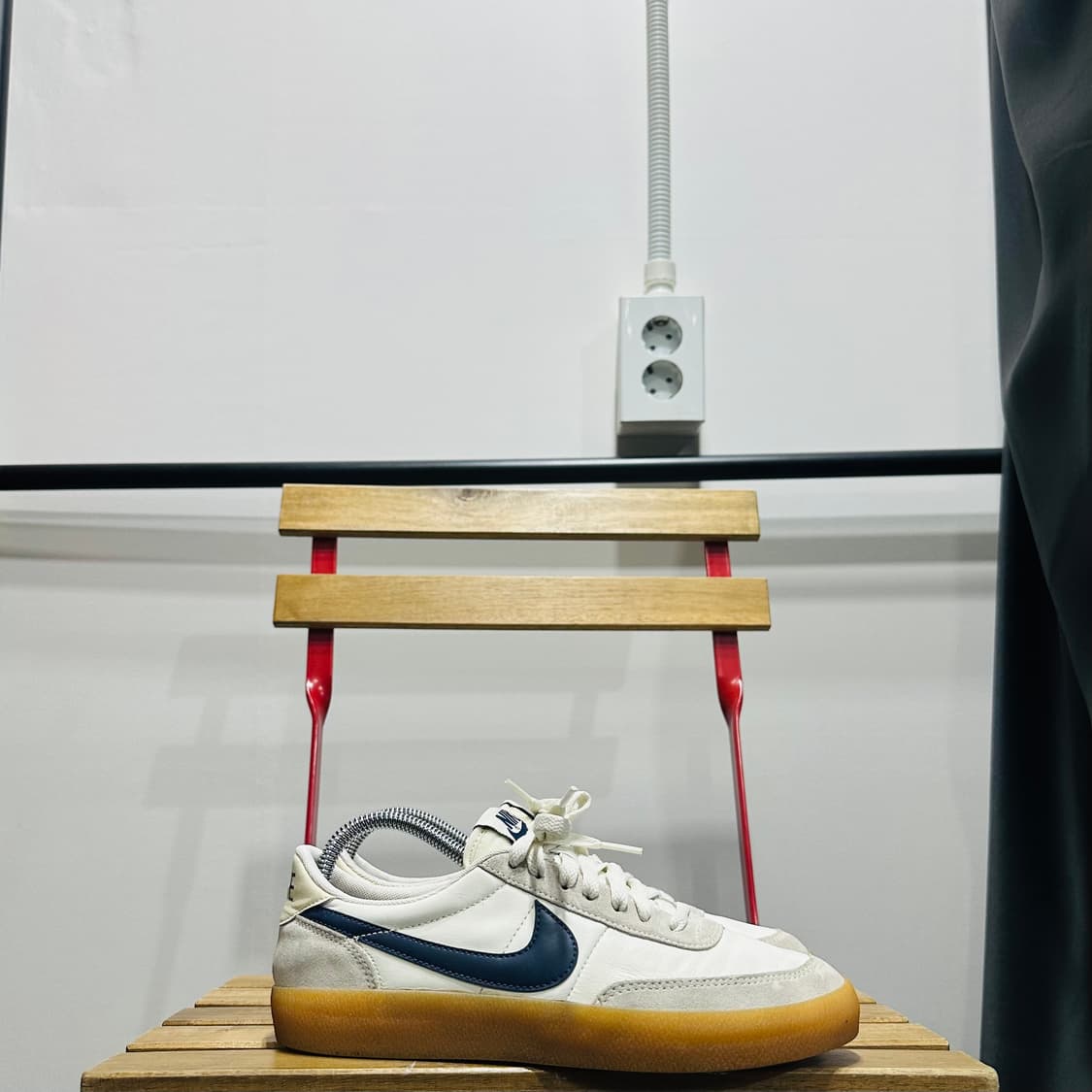 250) 나이키 운동화 남녀공용 신발 킬샷 OG 화이트 네이비 상품이미지1