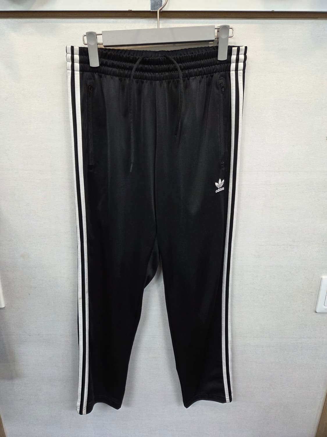 아디다스 파이어버드 트랙팬츠 검흰 xl 상품이미지1