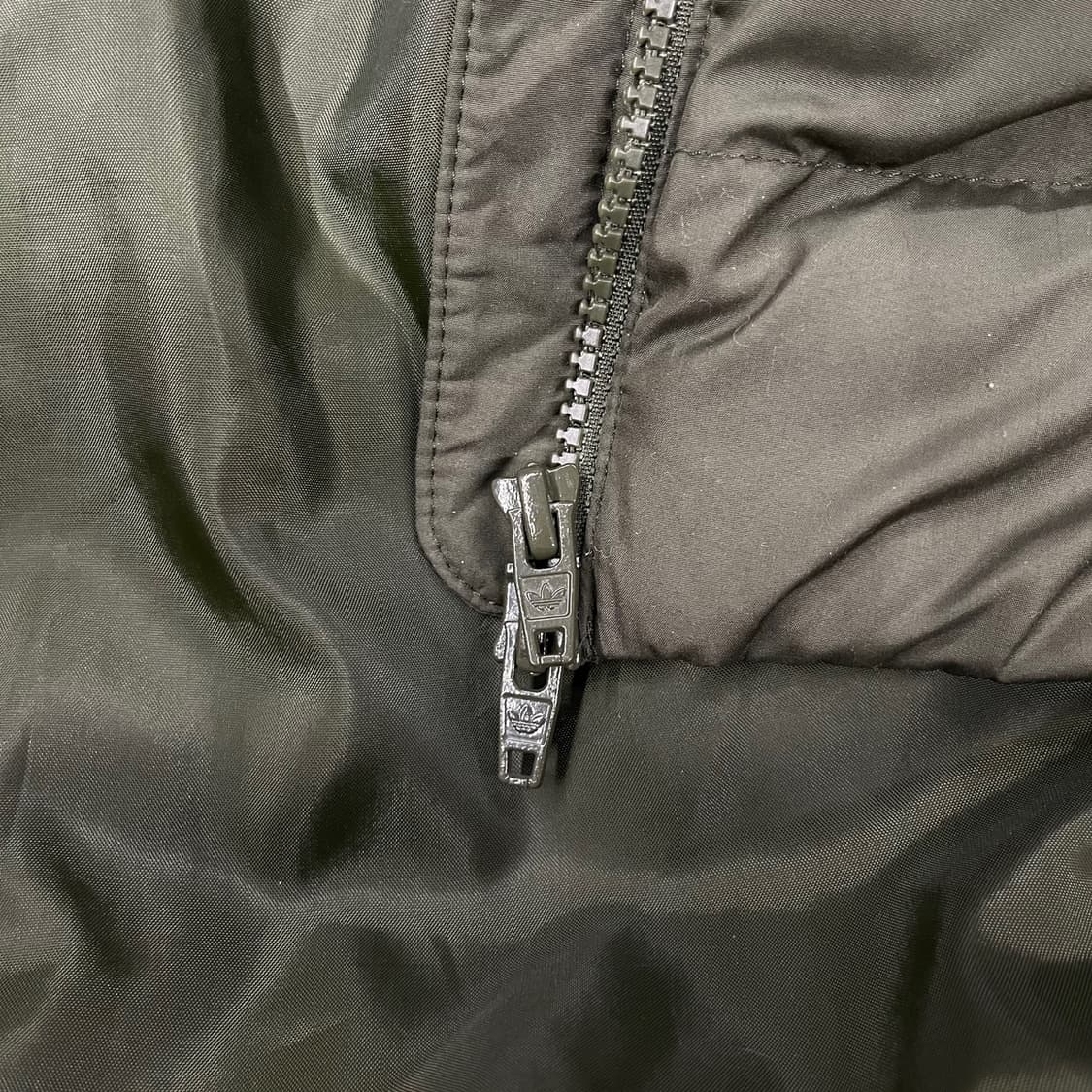 아디다스 블랙 숏패딩 상품이미지9