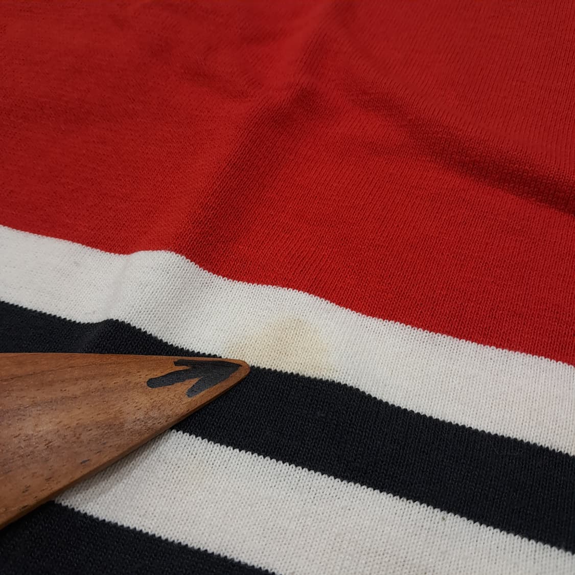 CL344 L CCM 90s 캐나다판 폴리 스트라이프 레드 니트 스웨터 상품이미지4