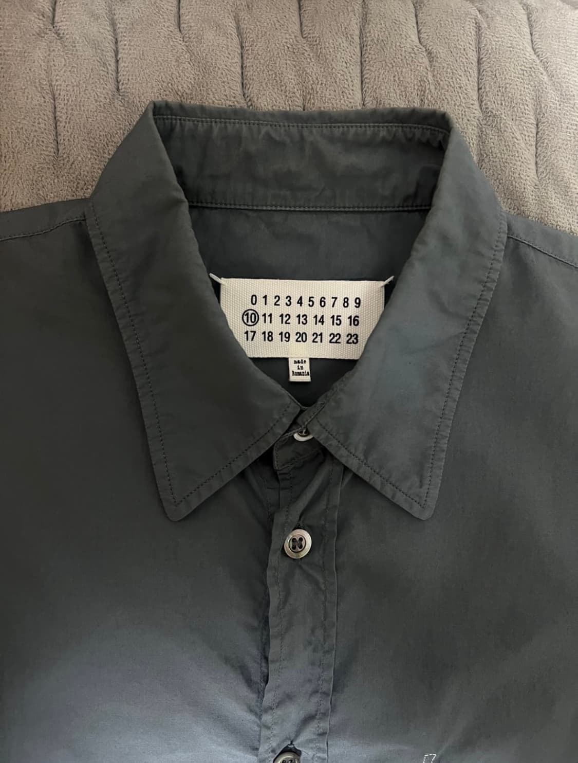 마르지엘라 스티치 포켓 셔츠 상품이미지1