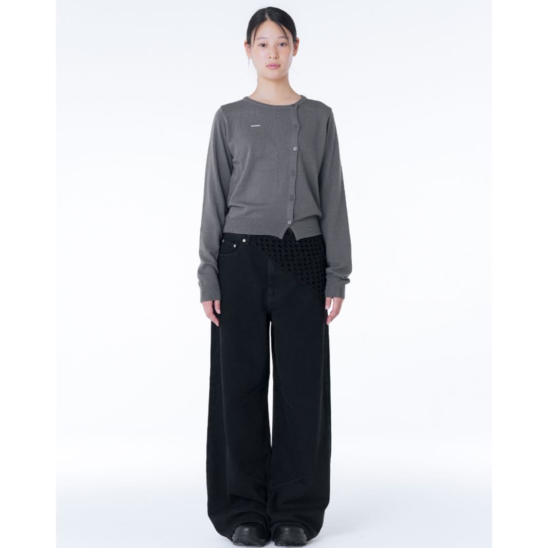 미세키서울 언발란스 니트 가디건 차콜 상품이미지4