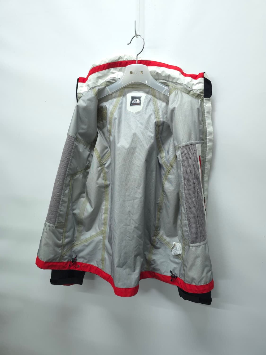 노스페이스 써밋시리즈 배색 하이벤트 기능성 자켓 (90/S) 상품이미지10