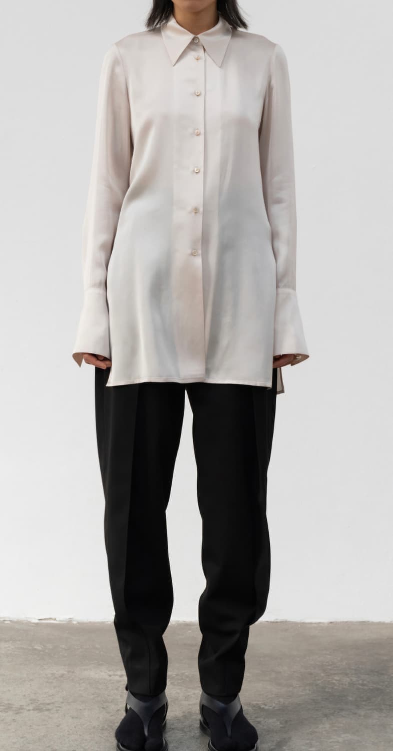 새상품)로우클래식 실키셔츠 상품이미지1