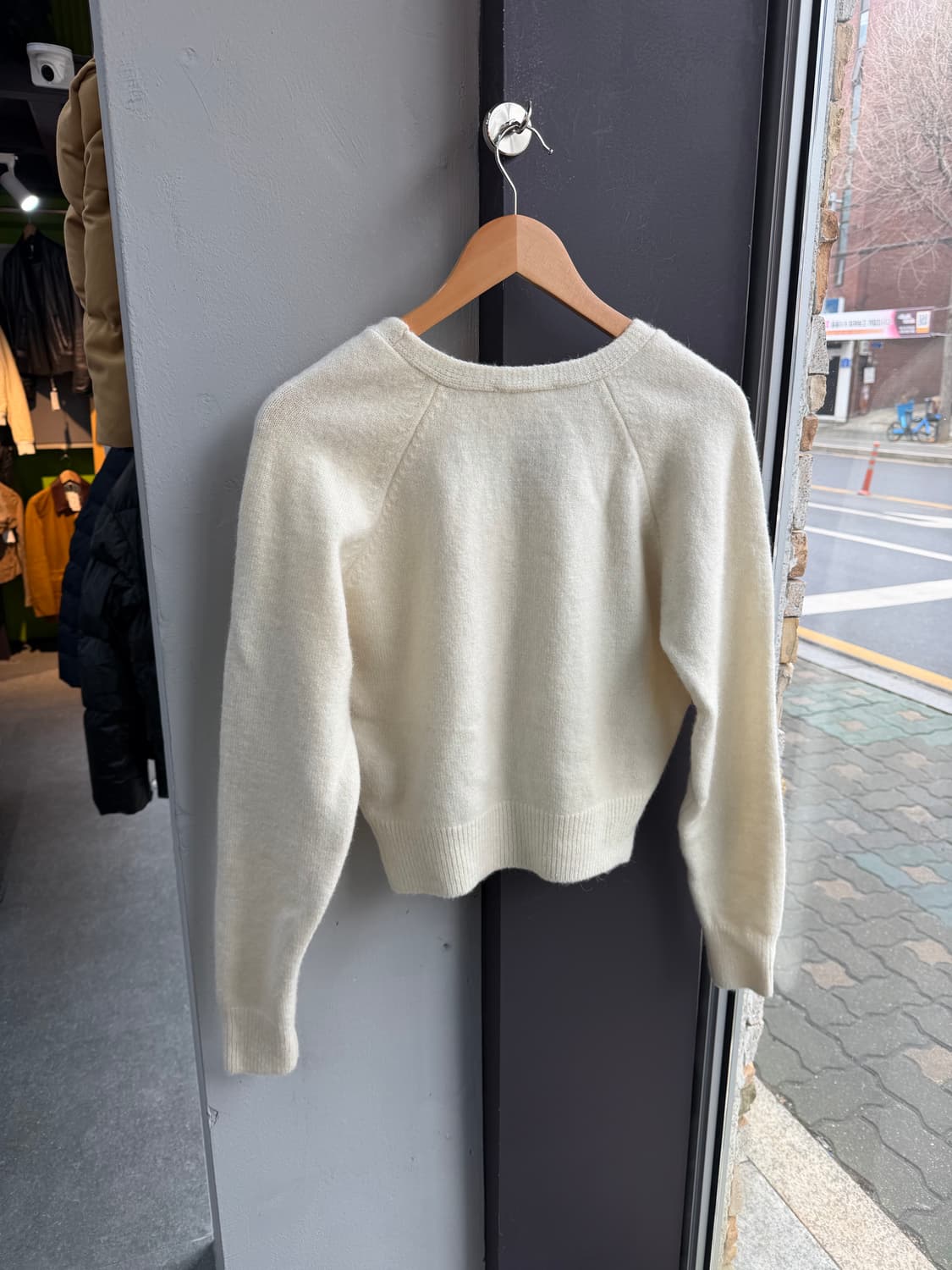 에토스 브이넥 울 니트 상품이미지6