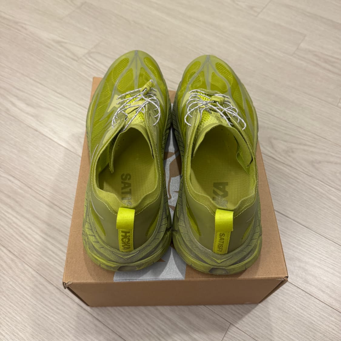 [275] 새티스파이x호카 마파테 스피드 4 라이트 설퍼 상품이미지2