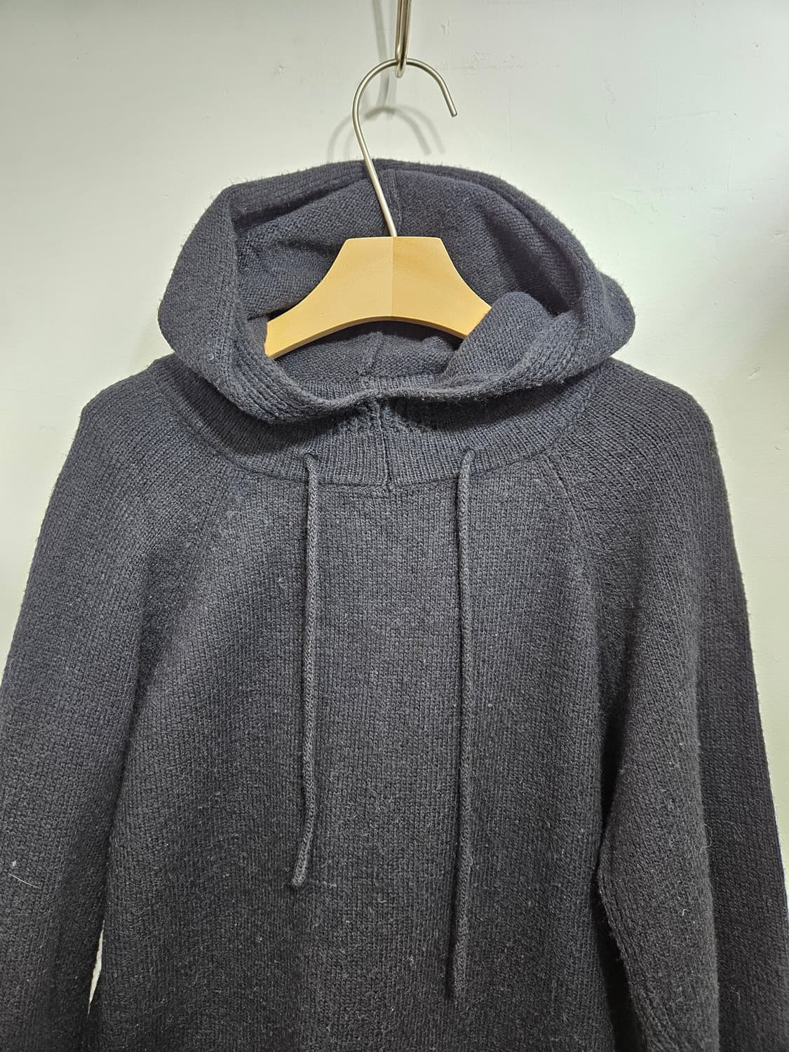 엔니튜드(enNittude) 울캐시미어 혼방 후드 니트 네이비 상품이미지2