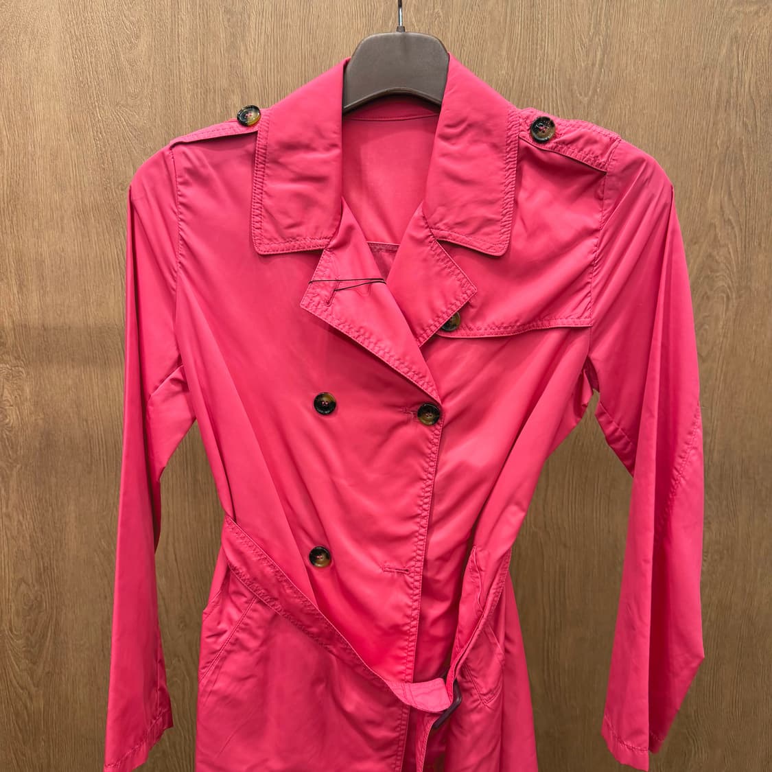 버버리 트렌치 코트 더블 브레스티드 벨트 스트랩 디테일 슬림핏 핑크 상품이미지4