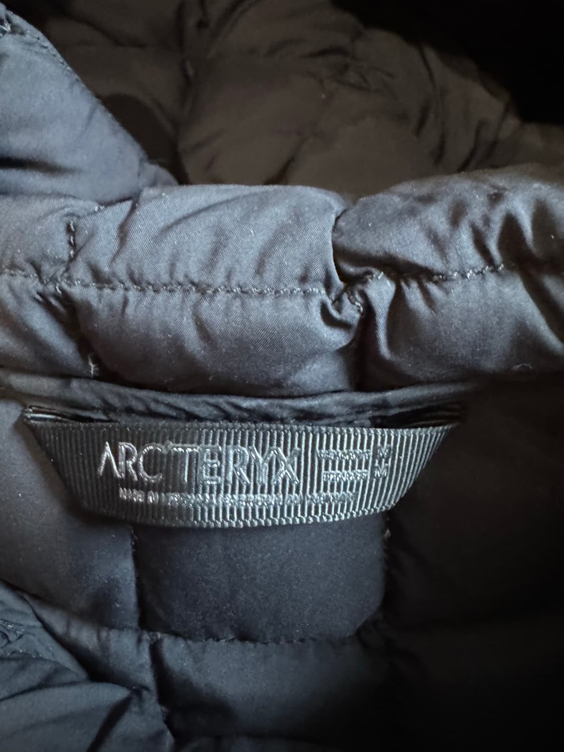 Arcteryx 아크테릭스 구스 패딩 조끼 상품이미지4