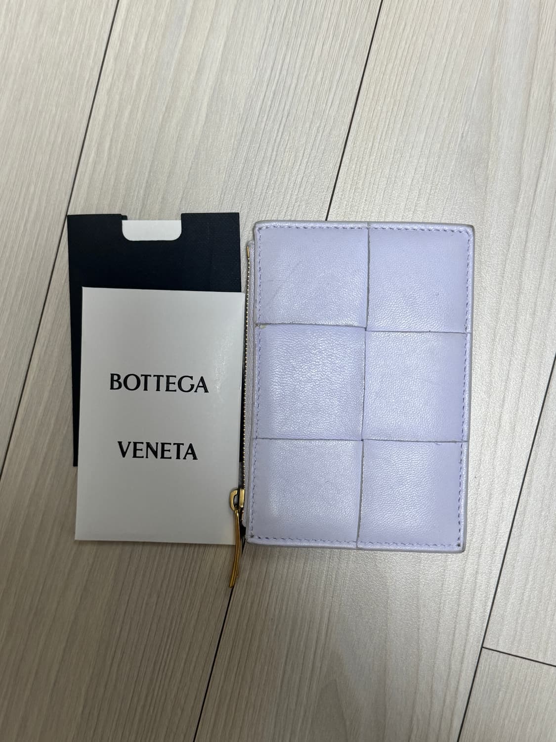 보테가 베네타 오이스터 카세트 지퍼 카드 지갑 라벤더 상품이미지2