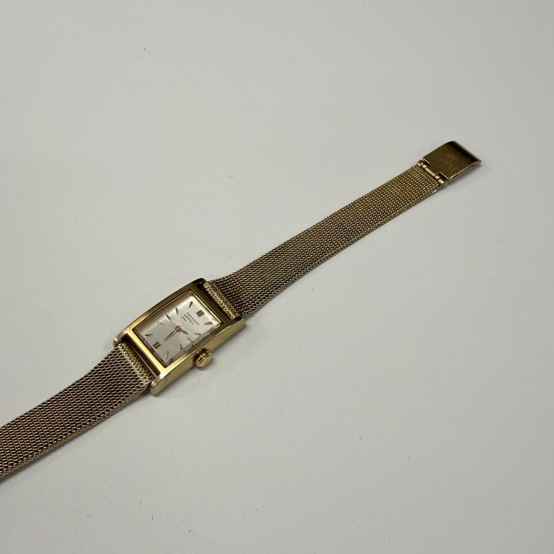 Margaret Howell square watch in gold 상품이미지6