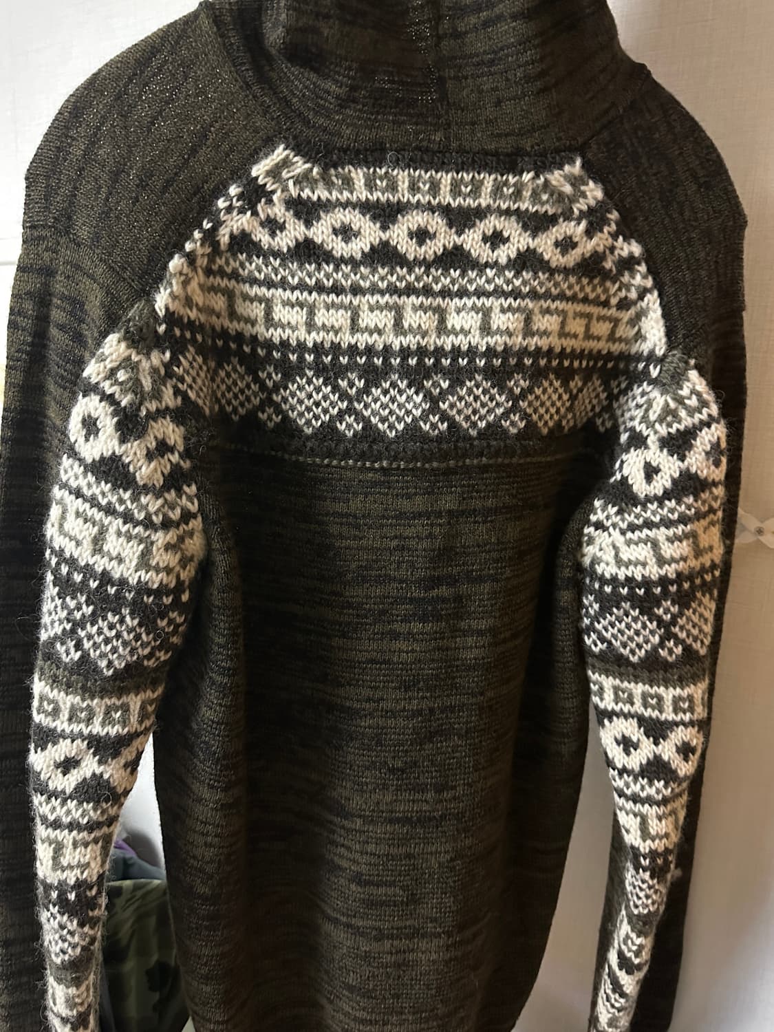 준야와타나베 맨 노르딕 패턴 후드 상품이미지3