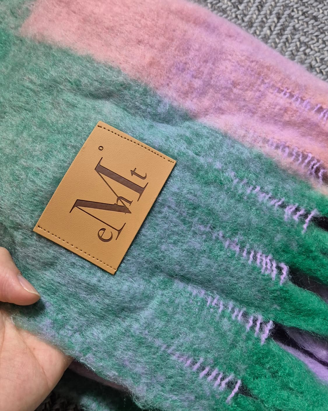 무센트 시그니처 체크 머플러 (그린체크) 상품이미지4