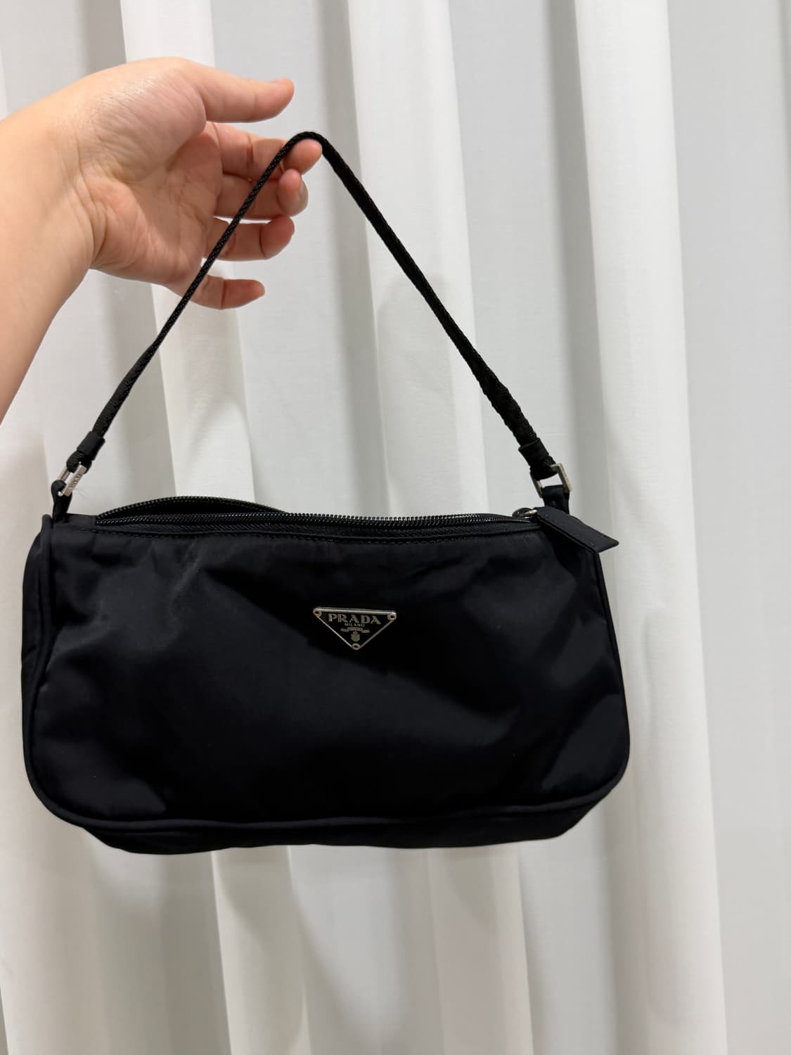 프라다 빈티지 포코노 미니 파우치백 상품이미지2