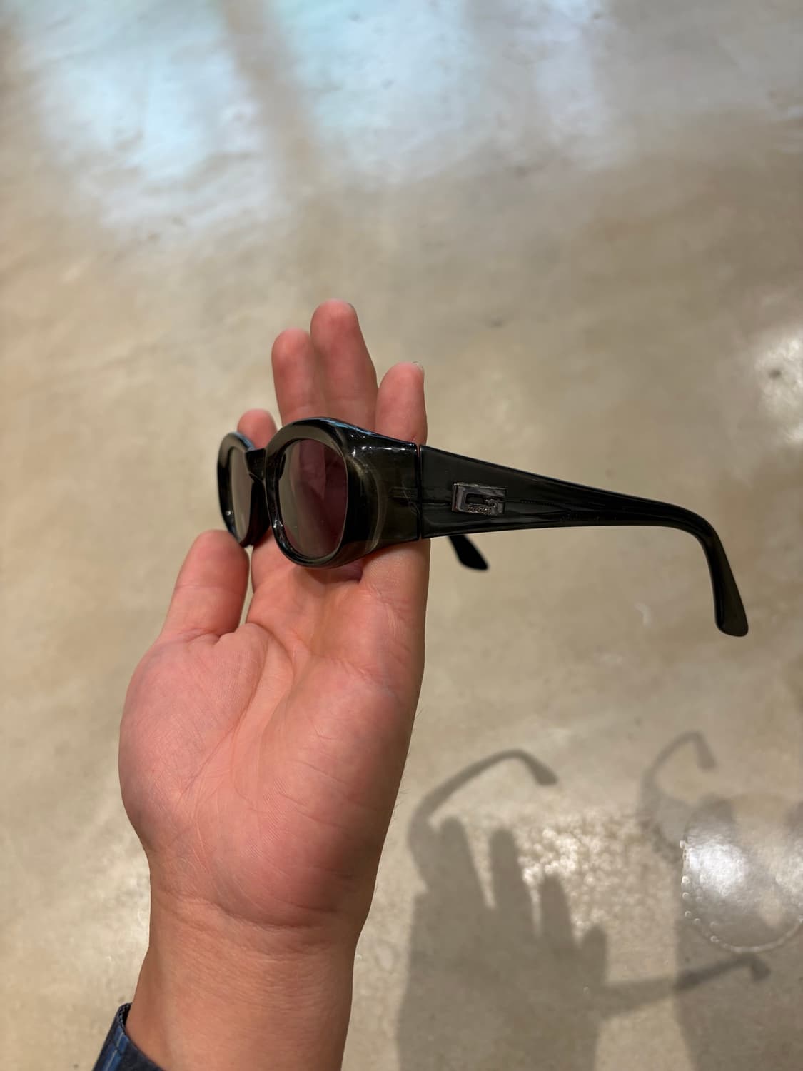 00s Gucci Oval Sunglasses 상품이미지3