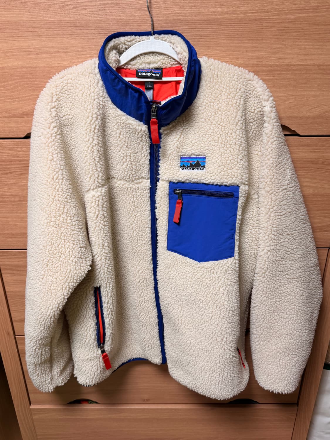 파타고니아 레트로x 신형 다크네츄럴 L 사이즈 상품이미지1